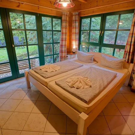 Falkenstein Hütten Haus Waldluft